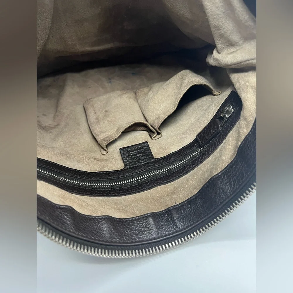 GUCCI Men's 233329 Dark Brown Pebbled Leather Adjustable Messenger Crossbody Bag - Picture 15 of 17